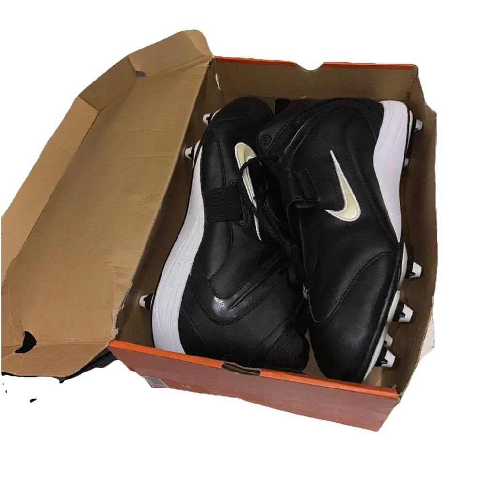 Nike product pair